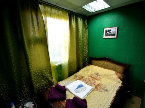 Часы Бунинская аллея