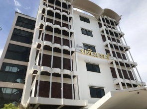 Bordin Hotel