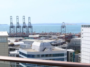 Seascape Apartment (Pullman 10D)