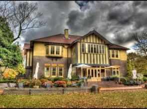 Lindsay House Guesthouse