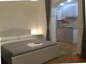 La Piazzetta B&B - Mini appartamento con ingresso indipendente