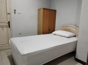 OYO 90953 36 Residence