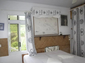 Apoomatai Bay Bungalow