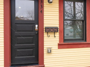 Hill St Cottage 334