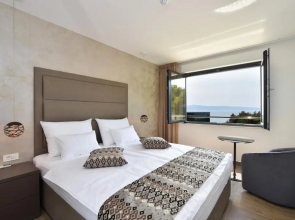 Luxury, seafront Villa IVAN with heated pool only 100m from beach
