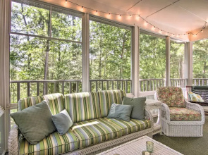 1 Mi to Beach: Sea Colony Condo w/ Balcony!