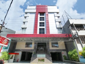 Airy Pelabuhan Makassar Lembeh 68 Makassar