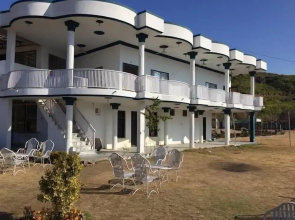 Lake View Hotel & Resort