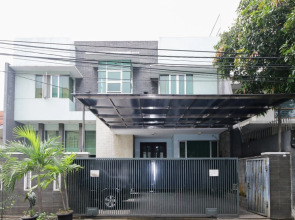 Airy Blok M Melawai Sepuluh 12 Jakarta