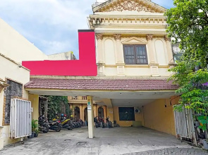OYO 91390 Kost Grand Royal Elite