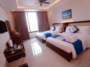 Blue Wave Hotel