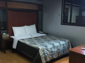 Equus Motel