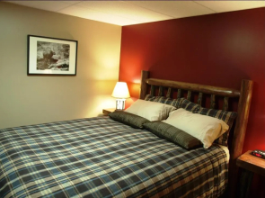 The Moose Haven Suite