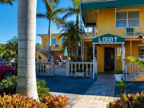 Siesta Key Beach Resort and Suites