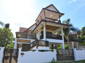 Amintra 4 Villa for rent Koh Lanta