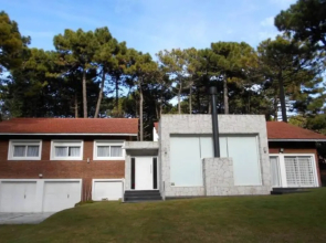 PINAMAR CASA HASTA 10 PERSONAS SE ALQUILA MINIMO 2 NOCHES s