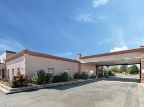 Quality Inn & Suites Paragould