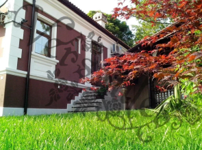 Guest House "Versailles"