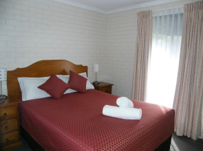 Capri Apartments