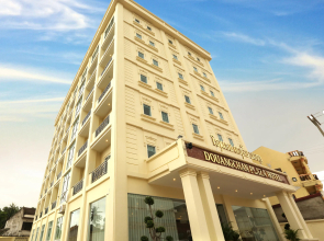 Douangchan Plaza Hotel