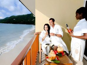 Coral Strand Smart Choice Hotel