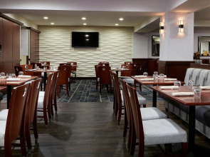 Hilton Chicago O'Hare Airport