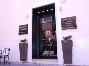 Royal Palace Luxury Hotel