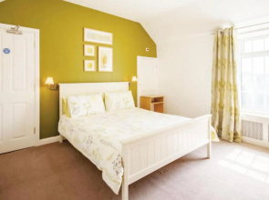 Whitton Lodge Guest House