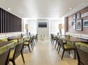 Courtyard by Marriott Edinburgh
