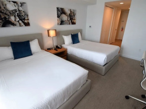 Fabulous Bay, Ocean & Skyline View 2 Bed 2 Bath Residence @ Beachwalk Resort