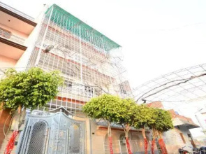 Kapoor Guest House by OYO Rooms