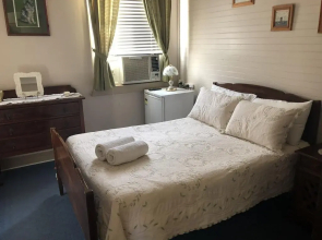 Royal Private Hotel
