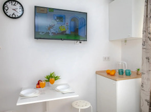 Уютные студии на проспекте 100-летия Владивостока 147