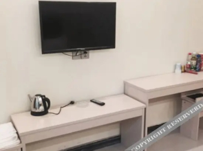 Zhongyi Hyatt Express Hotel