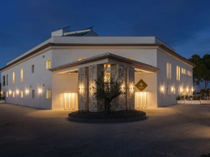 Dionis Boutique Hotel & Spa