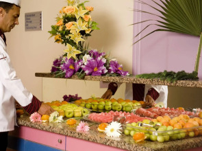 Отель Eva Beach