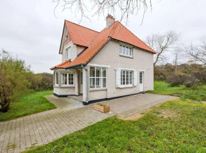 Villa in Koksijde Near Hoge Blekker Dunes