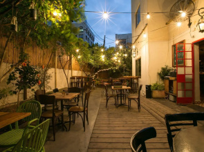 Little Tel-Aviv Hostel