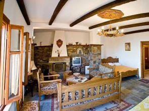 Arhontika Saltis Hotel