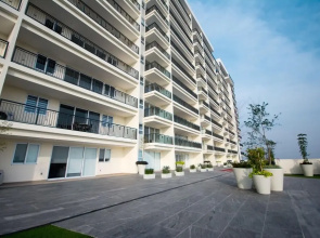 Real View Towers E506 by Casago