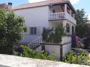 Apartment Ana