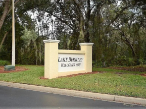 929 - Pool Home, Lake Berkley Resort