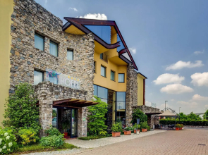 Art & Hotel