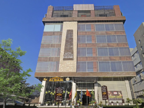 Treebo Tryst Hotel Apollo Grand