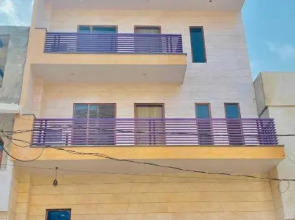 OYO 70049 Hotel Green Apple