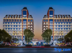 Moshang Qingya Hotel (Guiyang Longdongbao Airport Wushan Valley Branch)
