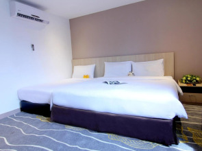 Pacific Express Hotel Chinatown