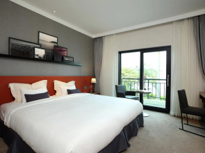 The Suites Hotel Jeju