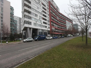 Koloseo residence. Free parking. Lake view.