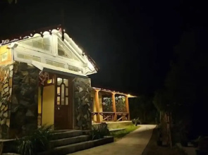 Misty Peaks Resort